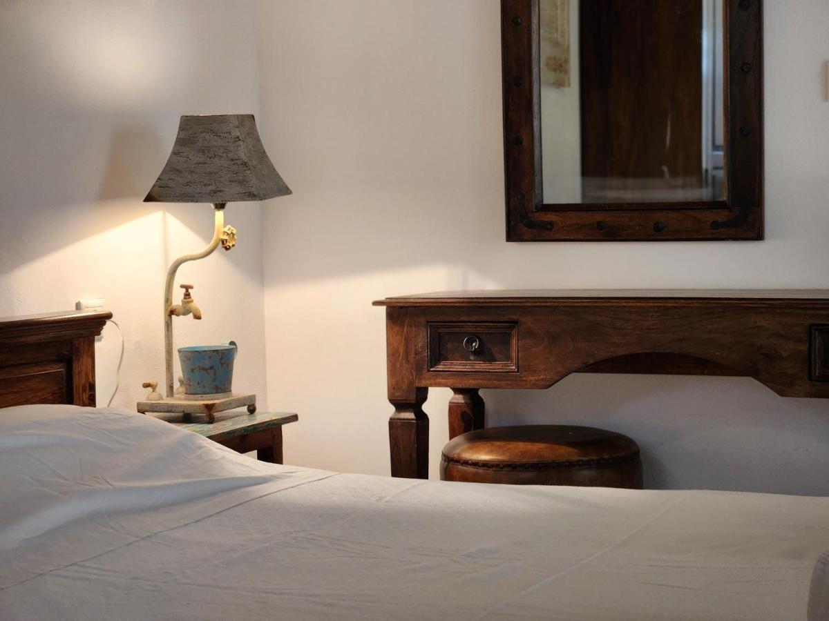 Lindos Boutique - Adults Only Apartment ภายนอก รูปภาพ